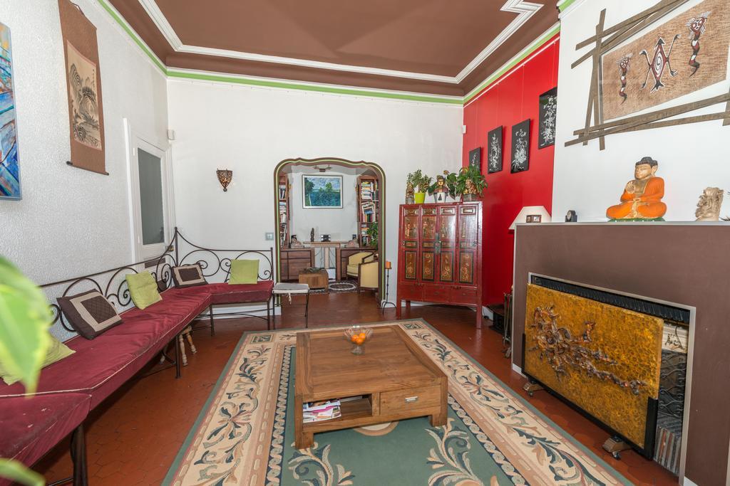 Appartement Maam - Bugeaud à Marseille Chambre photo